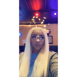 Meet your Posher, Lynn